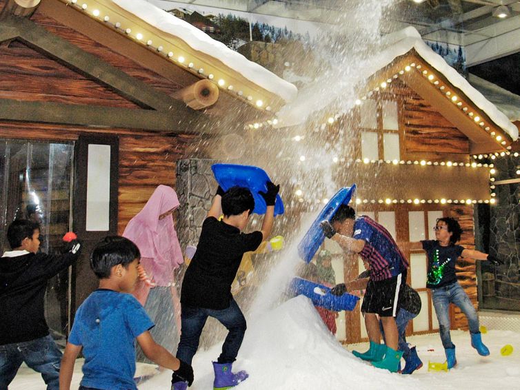 SNOW-EMIRATES-HOME-SNOW-PROJECTS-SNOWPLAY-4